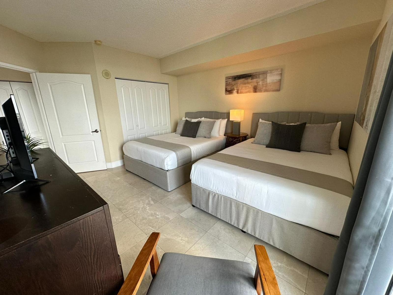 Beautiful Asian Retreat 2Bd 2Bth Apt Min To Beach Miami Beach Bagian luar foto