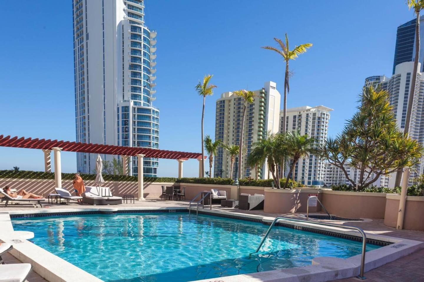 Beautiful Asian Retreat 2Bd 2Bth Apt Min To Beach Miami Beach Bagian luar foto