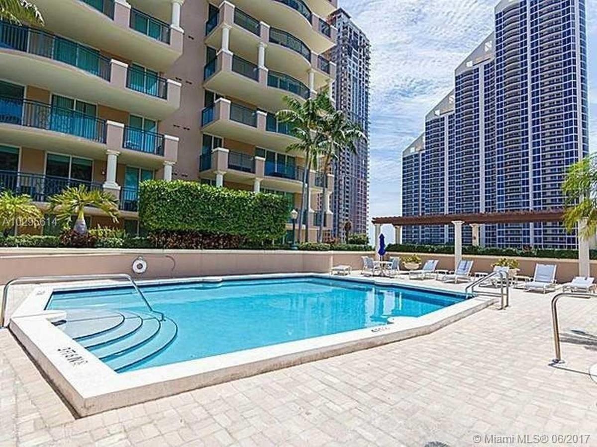 Beautiful Asian Retreat 2Bd 2Bth Apt Min To Beach Miami Beach Bagian luar foto
